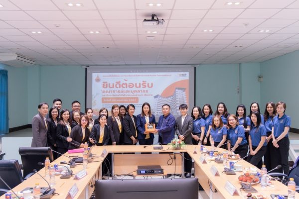 SC_R9468 (Copy)
