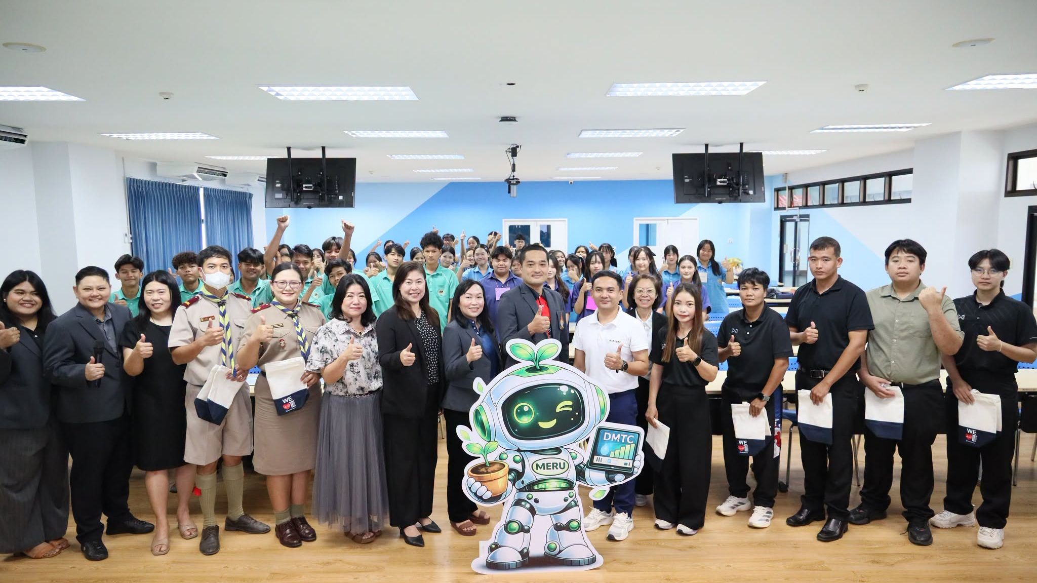 โครงการอบรมเชิงปฏิบัติการ หลักสูตรการวิเคราะห์ข้อมูลด้วย AI (Data Analytics) ภายใต้โครงการ เรียนรู้ตลอดชีวิตและพัฒนาทักษะเพื่ออนาคต ประจำปีงบประมาณ พ.ศ. 2569 รุ่นที่ 2
