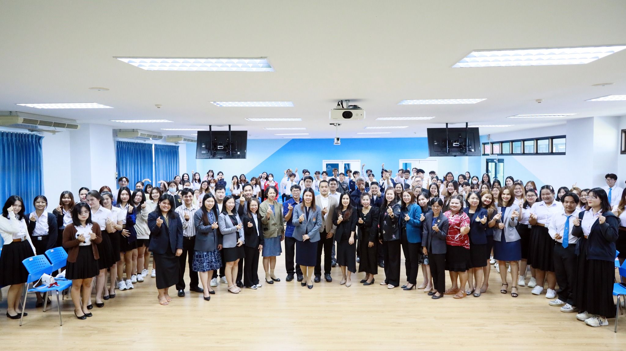 กิจกรรมปัจฉิมนิเทศน์เพื่อการพัฒนาบัณฑิตสู่สังคม ปีการศึกษา 2568