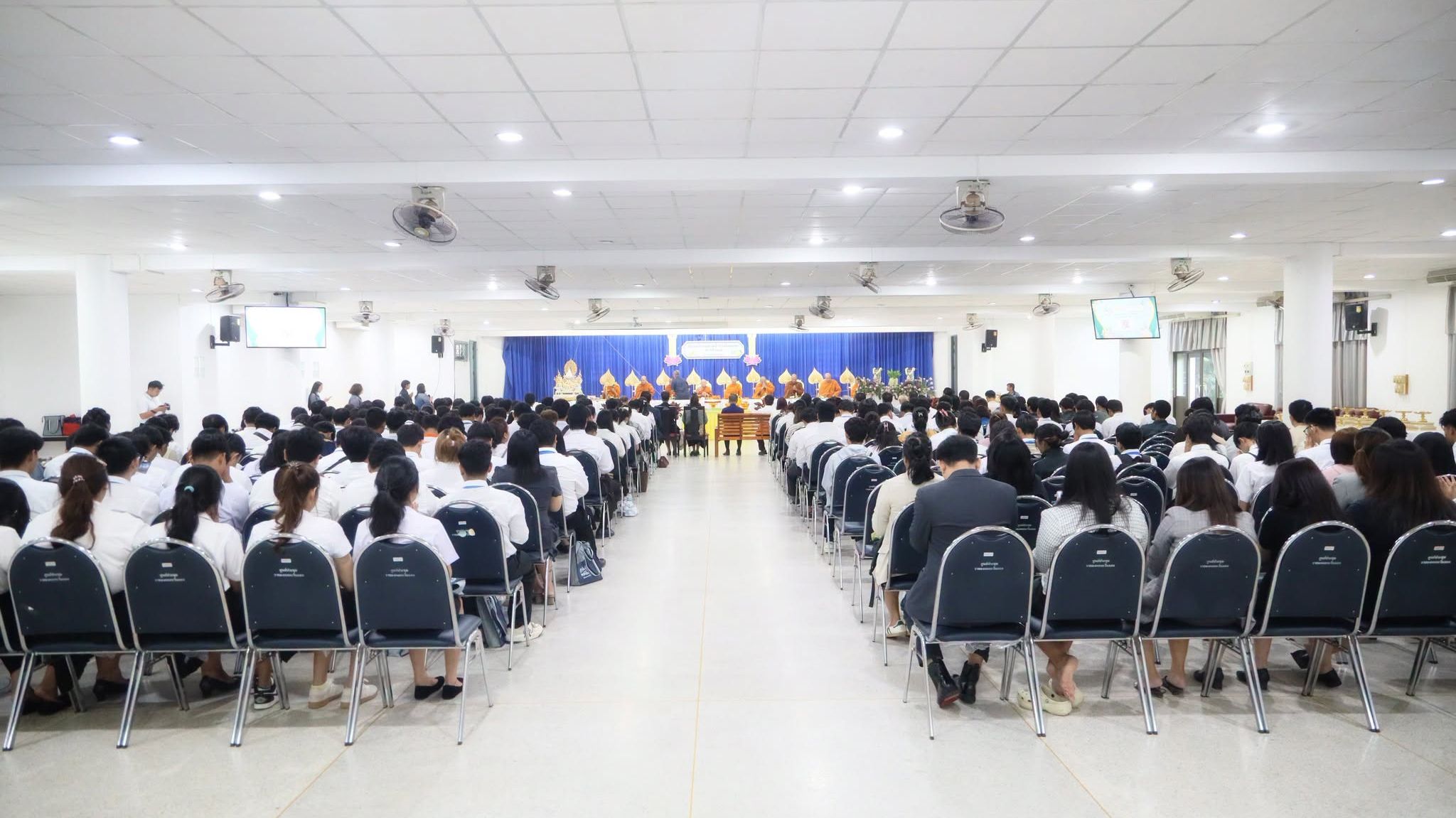 โครงการสืบสานประเพณีถวายเทียนพรรษา ประจำปี 2569